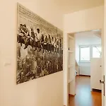 Apartment Majestic Views From A 60m2 Private Terrace - Castle, Cathedral, Old Town *