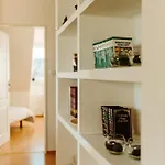 Apartment Majestic Views From A 60m2 Private Terrace - Castle, Cathedral, Old Town