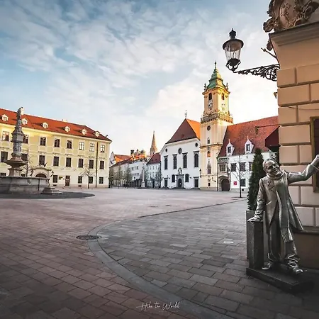Apartment Majestic Views From A 60m2 Private Terrace - Castle, Cathedral, Old Town *