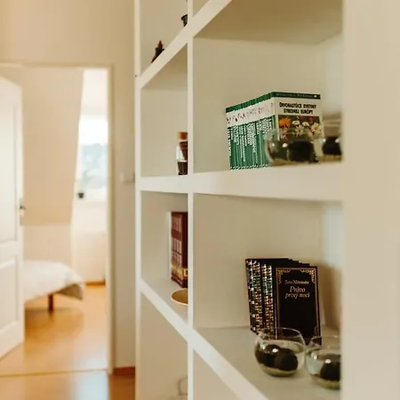 Apartament Majestic Views From A 60m2 Private Terrace - Castle, Cathedral, Old Town