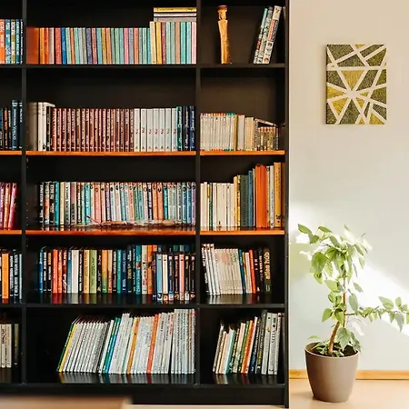 Majestic Views From A 60m2 Private Terrace - Castle, Cathedral, Old Town